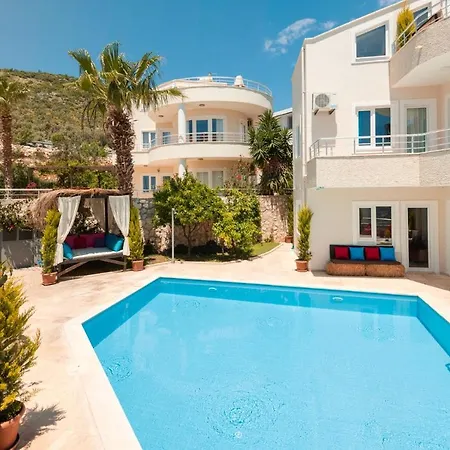 Yagmur Villa *